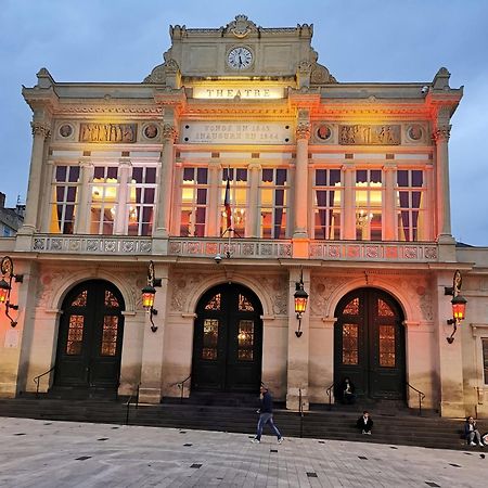 Confortable Appart 1Er Etage Centre Ville Netflix 베지에 외부 사진