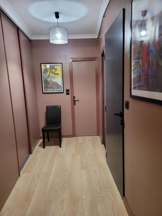 Confortable Appart 1Er Etage Centre Ville Netflix 베지에 외부 사진
